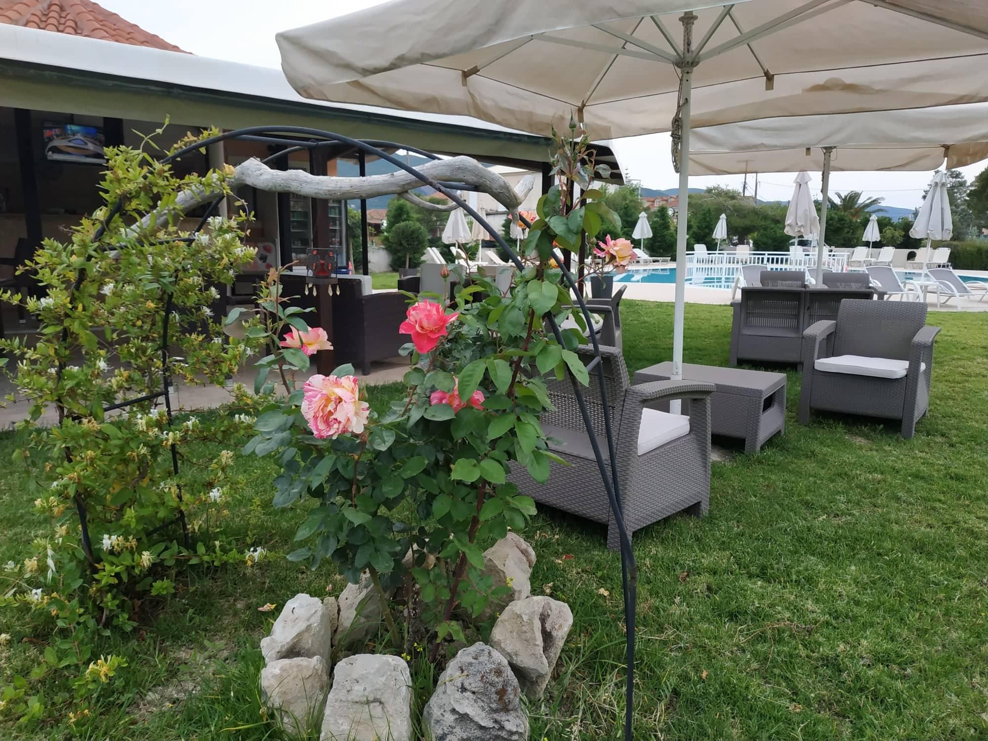 Eleni'S Garden & Castello Suites Alykanas  Extérieur photo